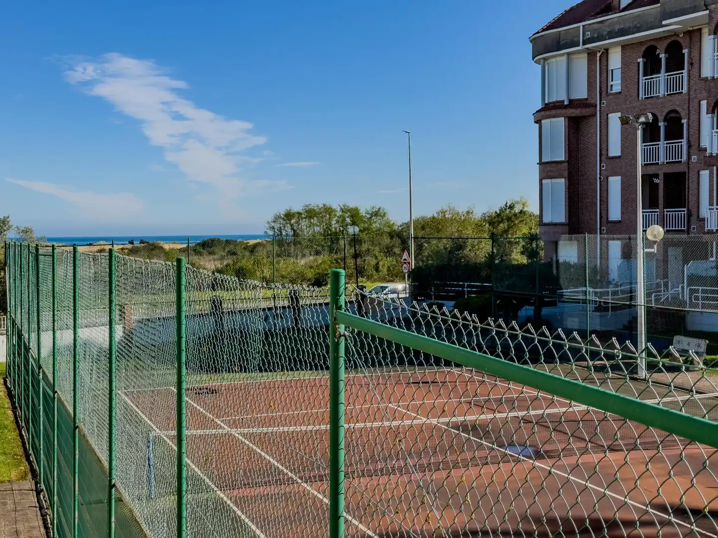 Vista exterior de Planta baixa en venda en Noja amb Calefacció, Jardí privat i Terrassa