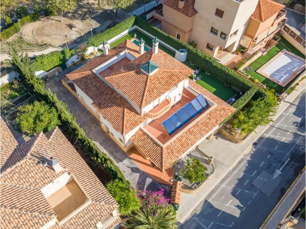 Casa amb piscina en venda a Calle Safareig 12, imagen 5