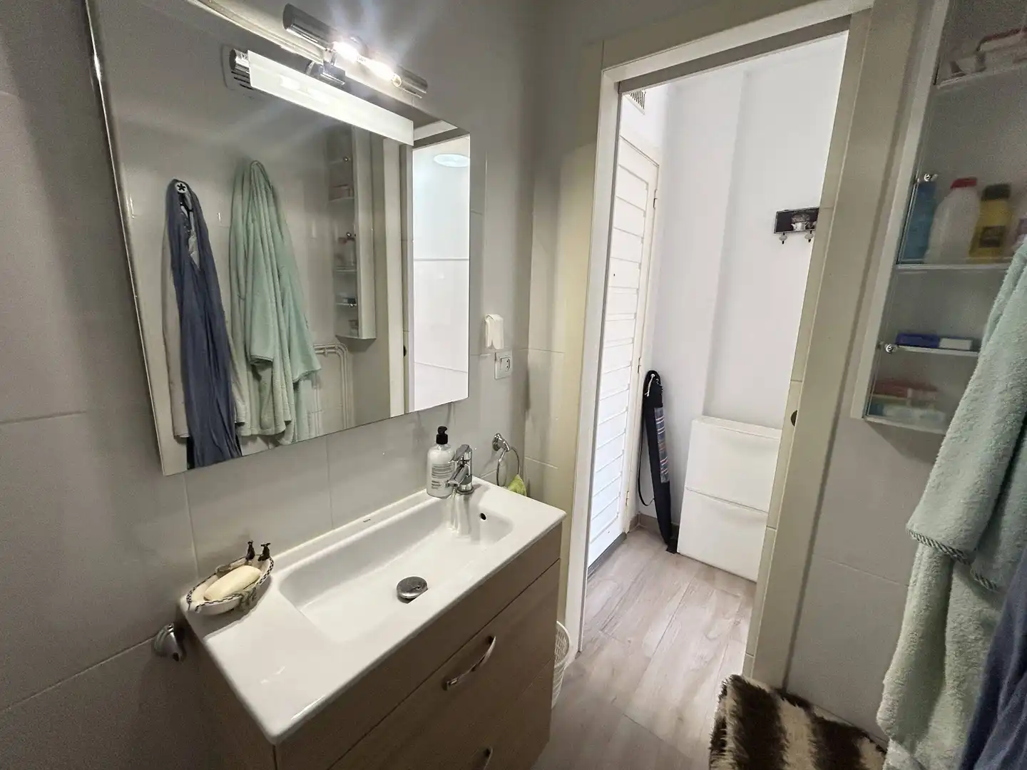 Baño de Apartamento de alquiler en El Puig de Santa Maria con Amueblado y Piscina comunitaria