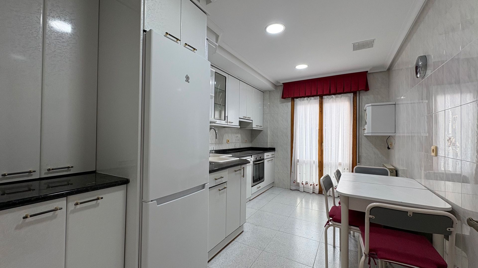 Kitchen of Flat for sale in Arnedo  with Heating, Storage room and Furnished