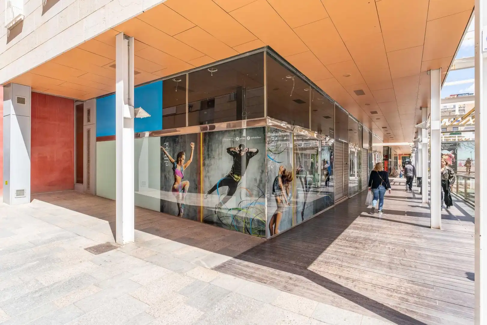 Gewerbefläche zur Miete in CALLE RAVAL DEL PALLOL 1, imagen 2