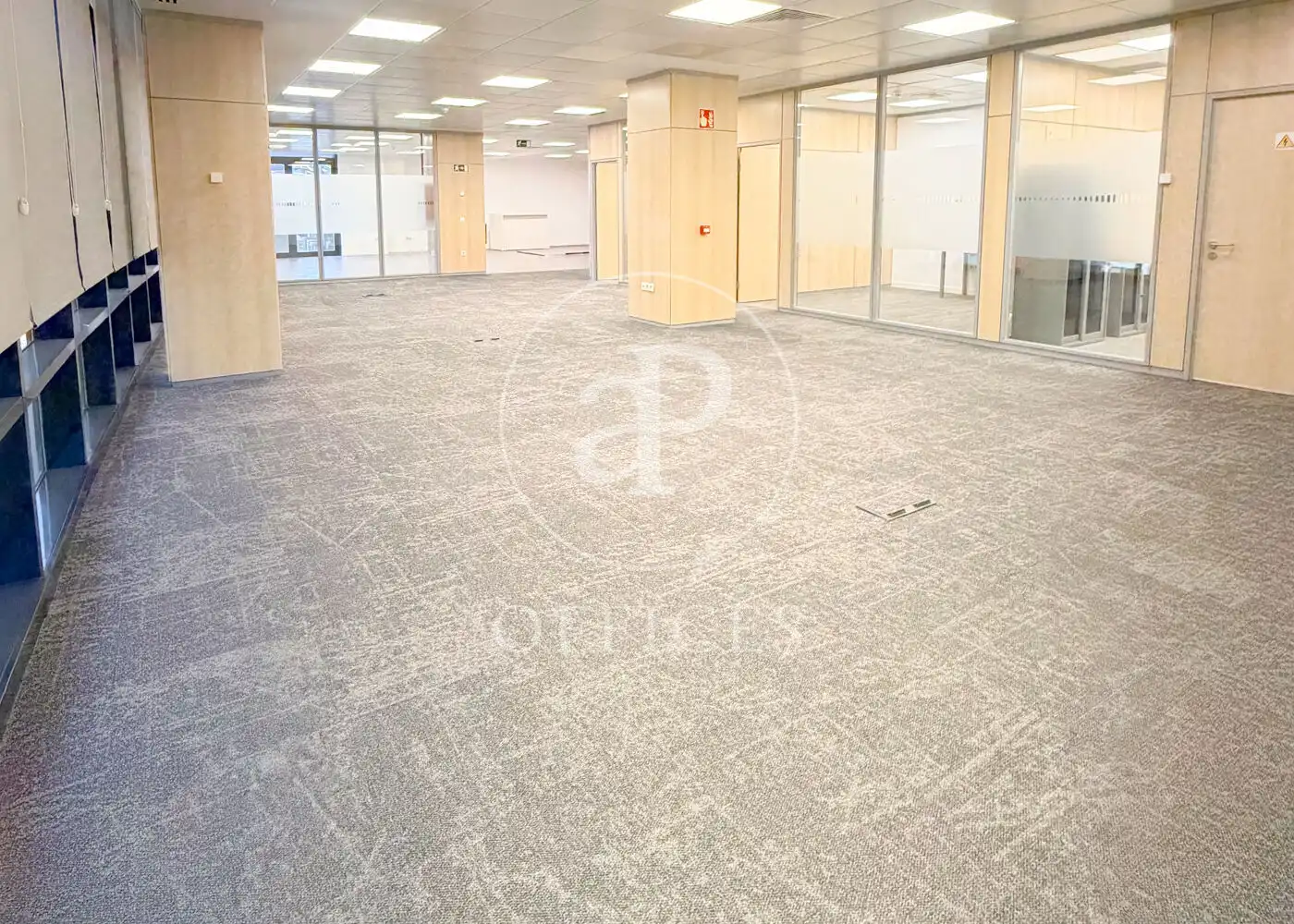 Büro zur Miete in Madrid mit Klimaanlage und Heizung
