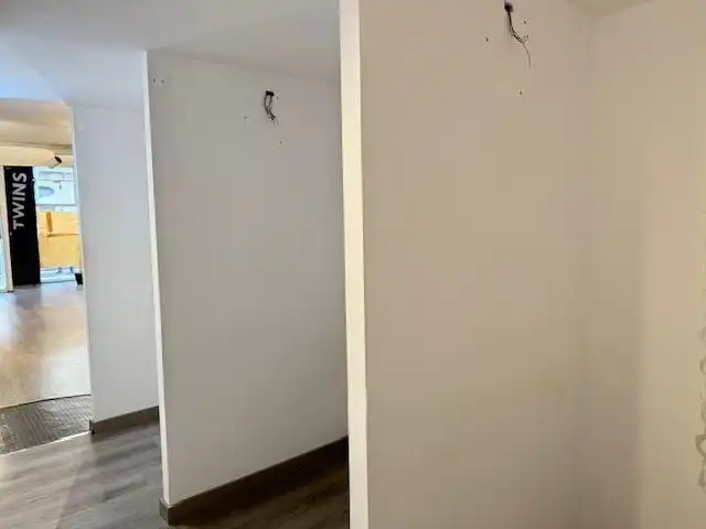 Local comercial de lloguer a Centre - Passeig i Rodalies, imagen 8