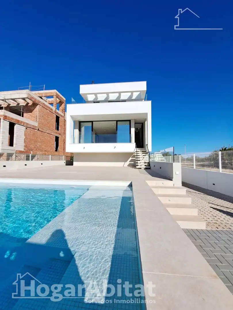 Chalet con terraza en venta en Calle del Mandariner, imagen 11