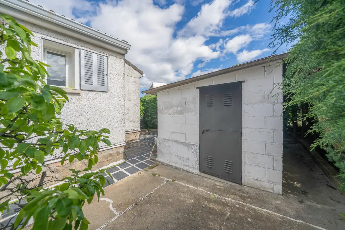 Exterior view of Houses for sale in Valdemorillo  with Heating, Private garden and Swimming Pool