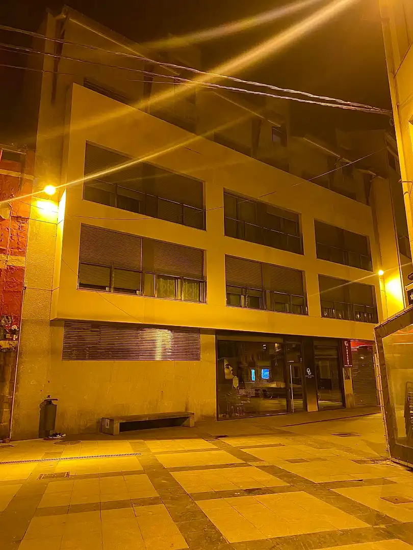Vista exterior de Pis en venda en Torrelavega  amb Calefacció, Parquet i Moblat