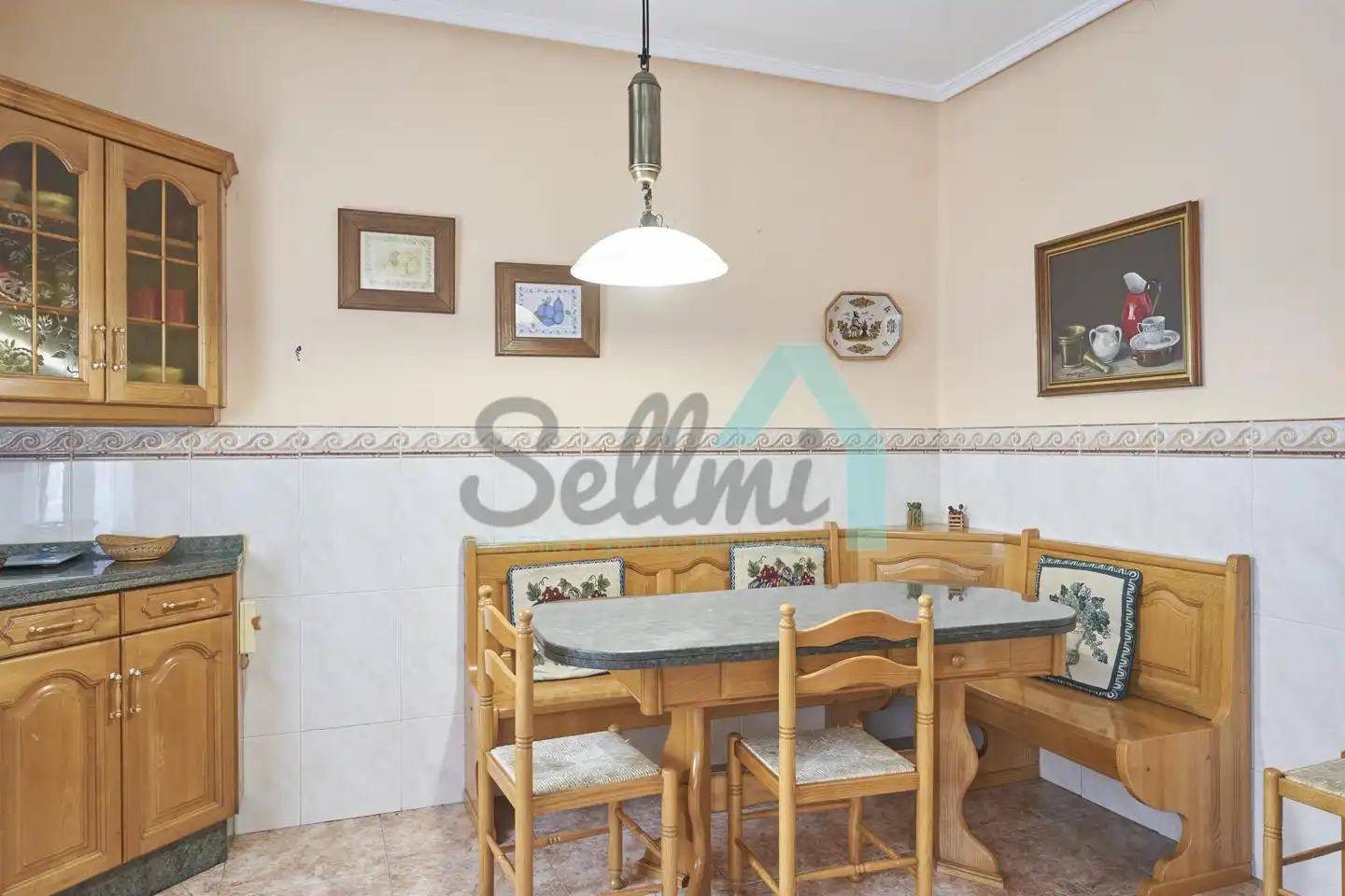 Piso de alquiler en Arzobispo Guisasola, Santo Domingo - El Campillín
