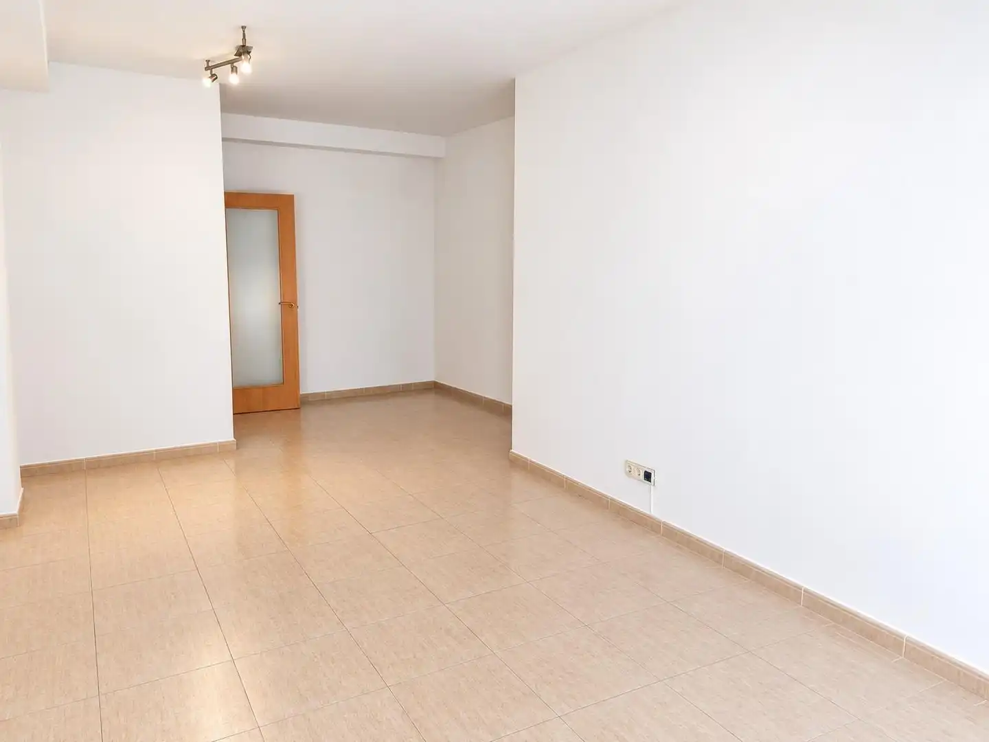 Piso con ascensor en venta en Casc Antic, imagen 2