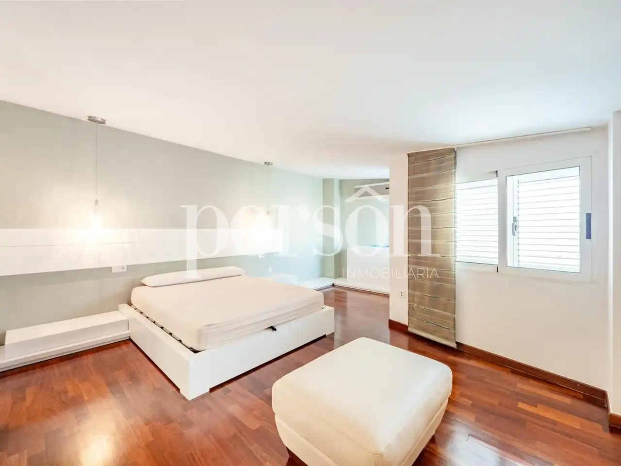 Dormitori de Dúplex en venda en Mislata amb Aire condicionat, Parquet i Terrassa