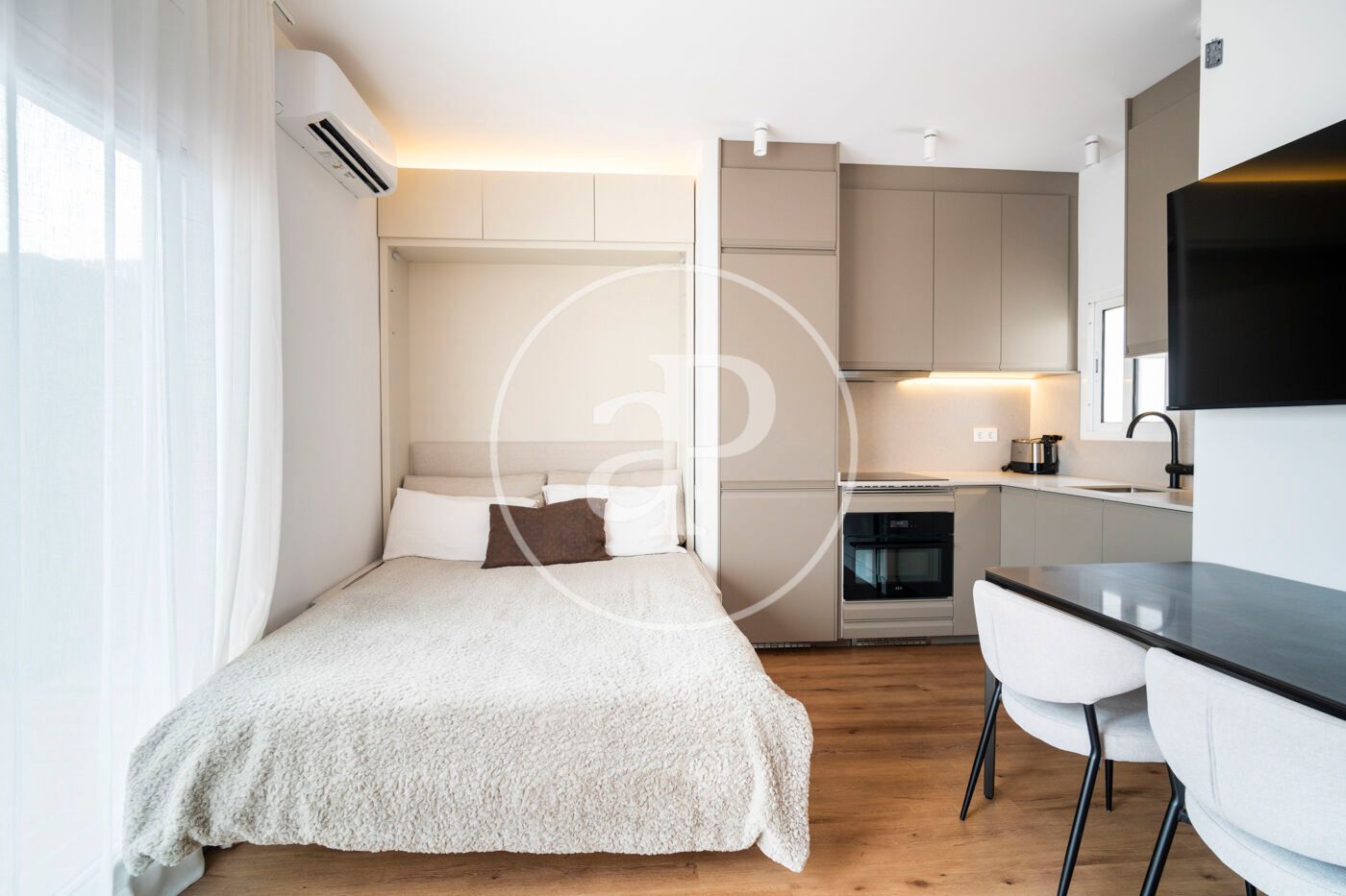 Habitación de Ático en venta en  Barcelona Capital con Aire acondicionado, Calefacción y Terraza