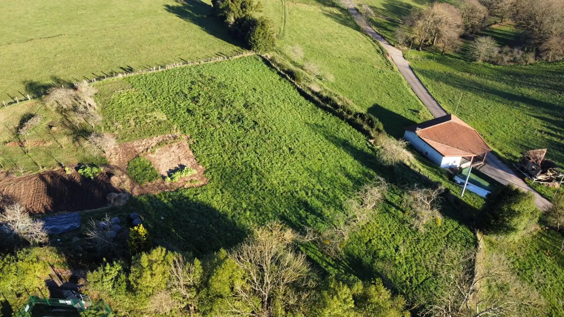 Residencial en venda en Las Regueras  