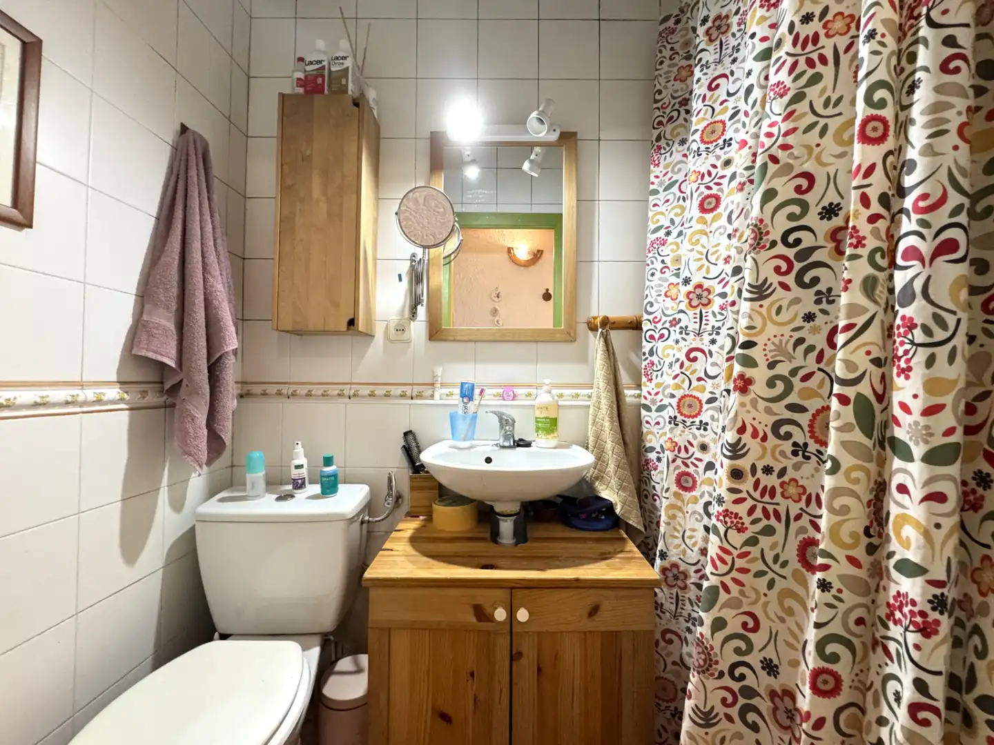 Bathroom of Flat for sale in Barcelona  with Parquet flooring, Furnished and Washing machine