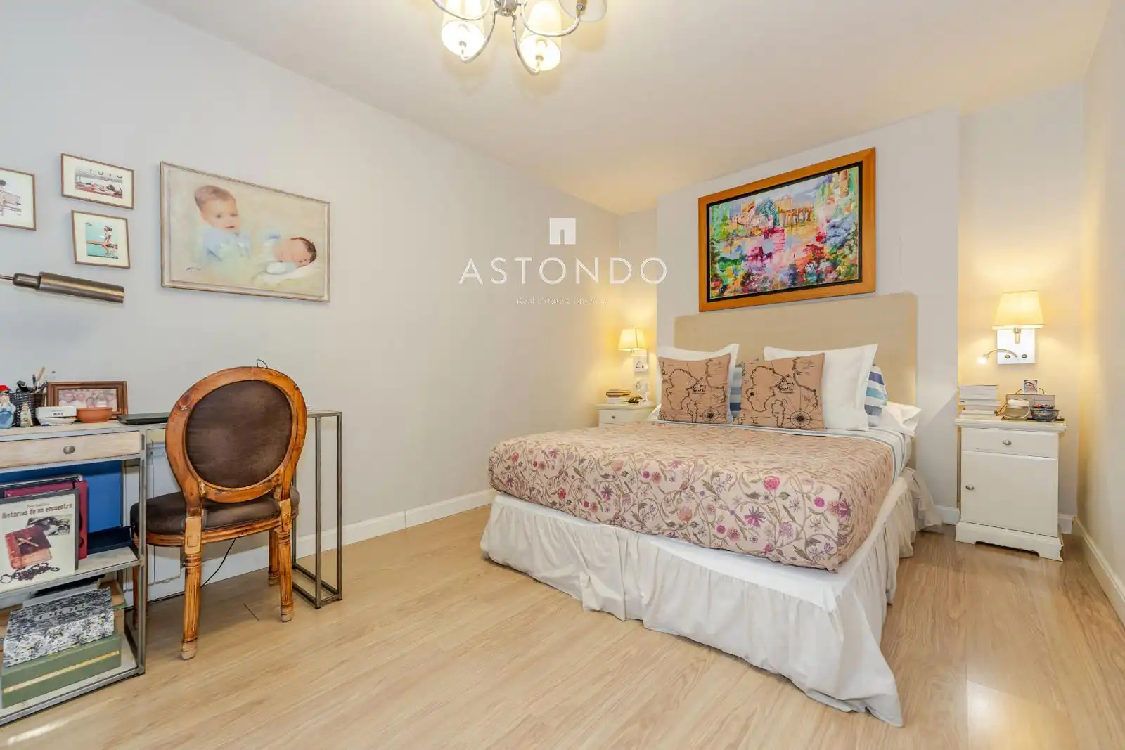 Bedroom of Flat for sale in Hortaleza