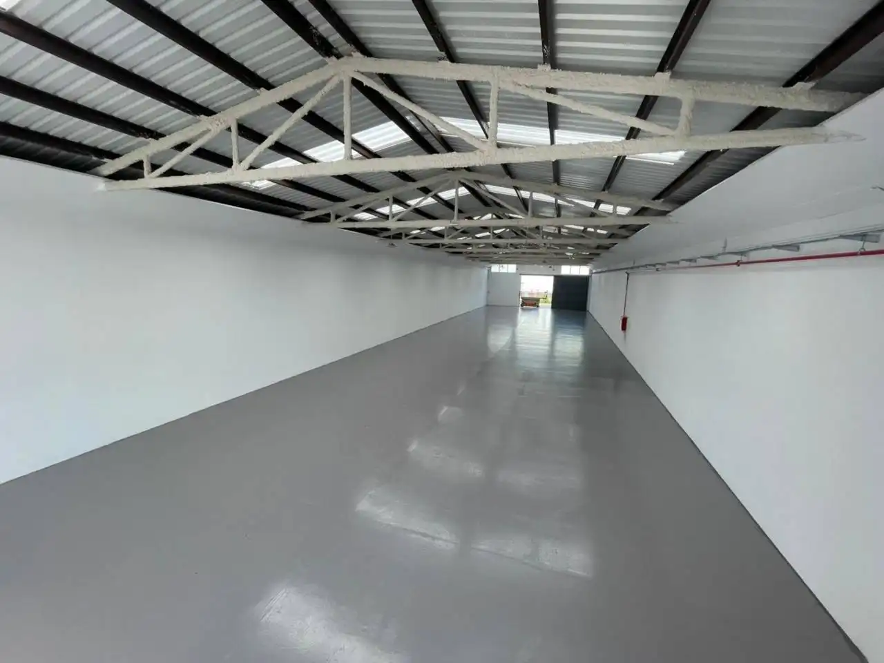 Industrial buildings for rent in Canovelles