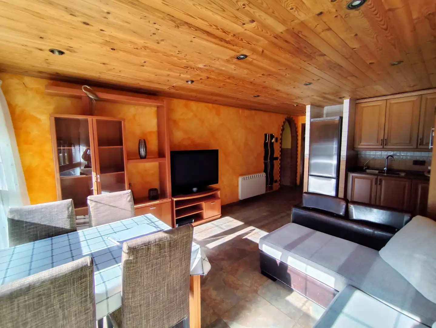 Sala de estar de Casa adosada en venta en Pontils con Aire acondicionado, Calefacción y Amueblado