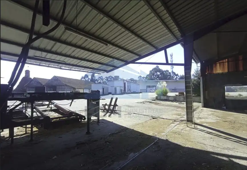 Exterior view of Industrial buildings for rent in Salvaterra de Miño
