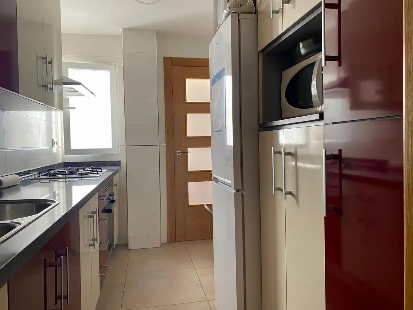 Kitchen of Flat for rent in Granada  with Furnished and Balcony