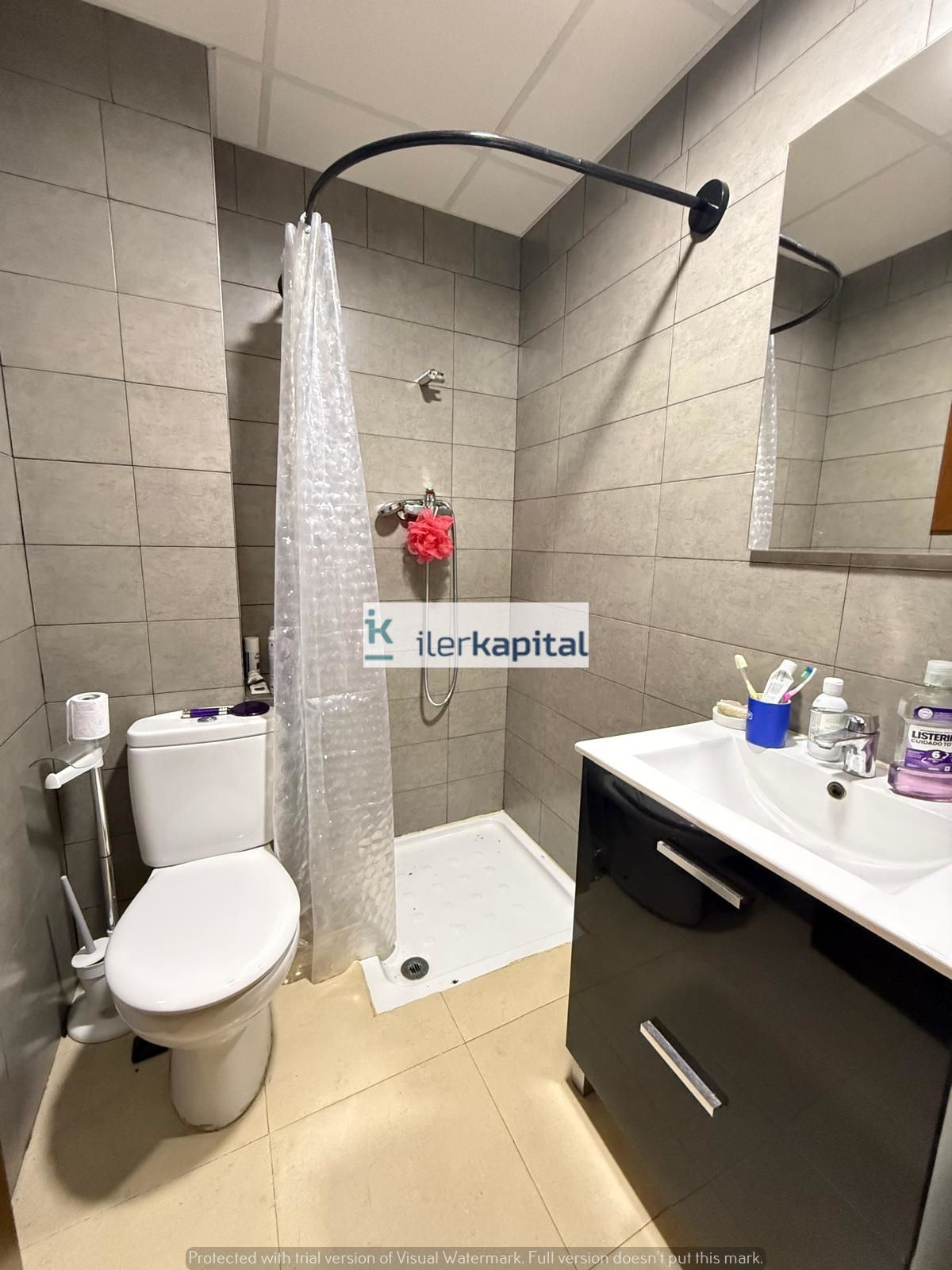 Bany de Casa o xalet en venda en  Lleida Capital amb Aire condicionat, Calefacció i Traster