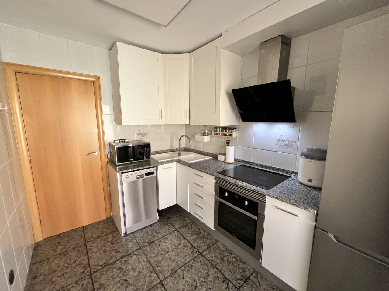 Flat for sale in Mare de Déu del Carme, Sant Joan Baptista, Sant Adrià de Besòs
