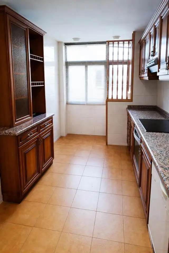 Kitchen of Flat for sale in Zaragoza  with Air Conditioner, Heating and Parquet flooring