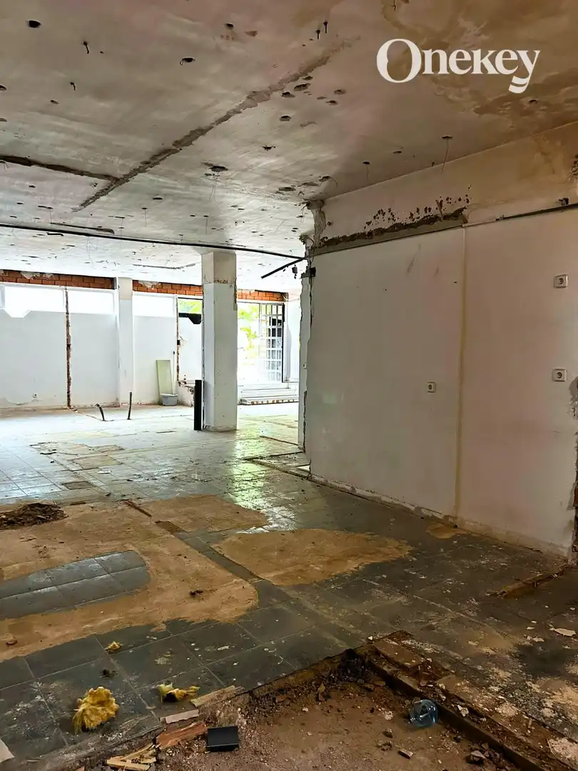 Business premises for sale in Sur, imagen 7