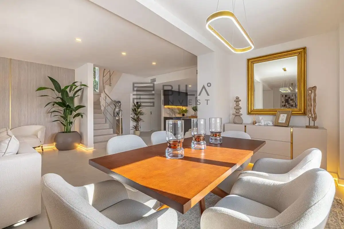 Chalet con piscina en venta en Riviera del Sol, imagen 12