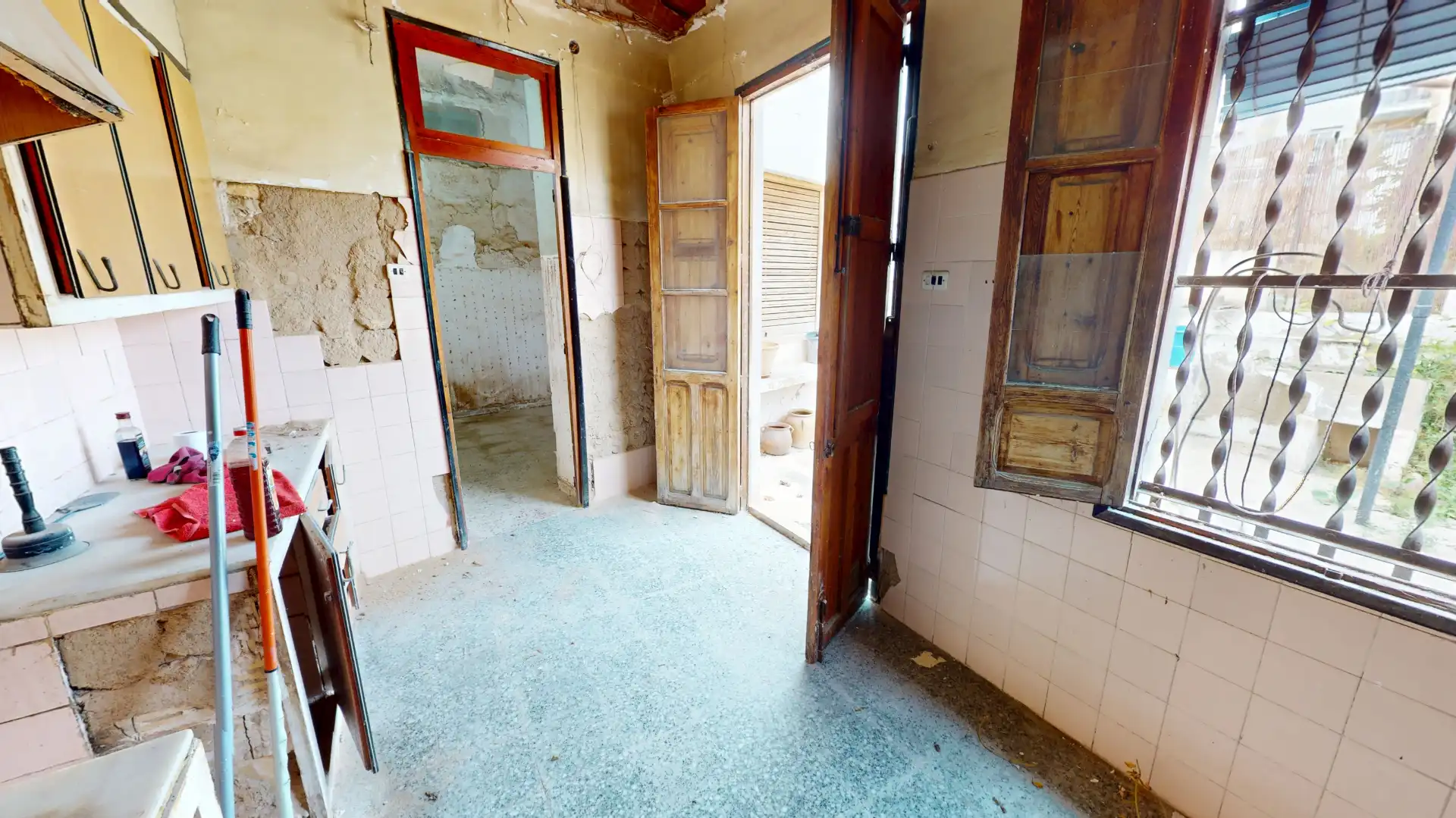 Houses for sale in El Campello  with Private garden