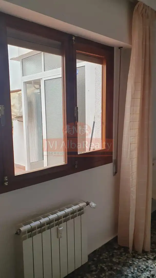 Terrassa de Pis de lloguer en Albacete amb Calefacció, Moblat i Balcó
