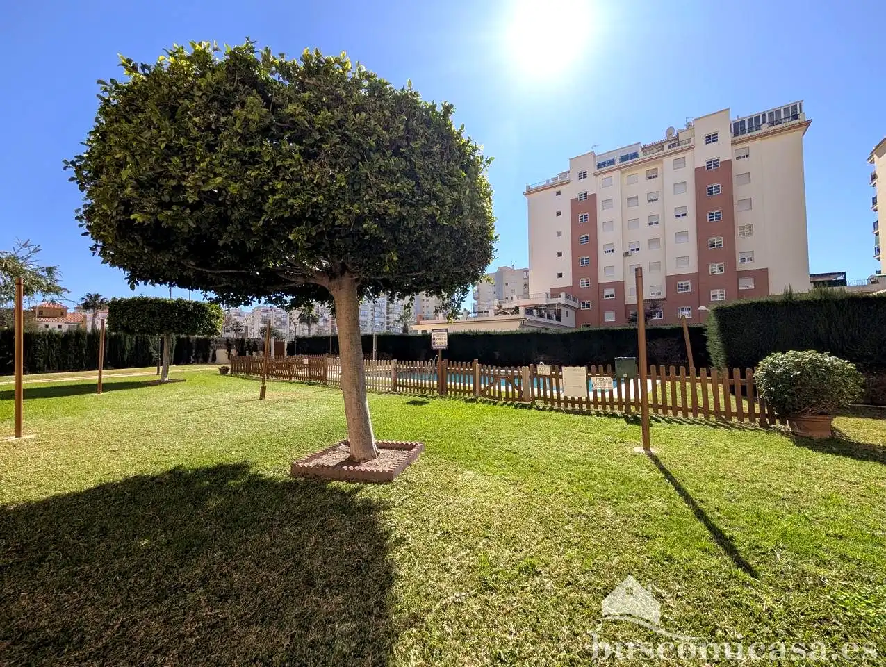 Vista exterior de Planta baja en venta en Algarrobo con Jardín privado, Terraza y Amueblado