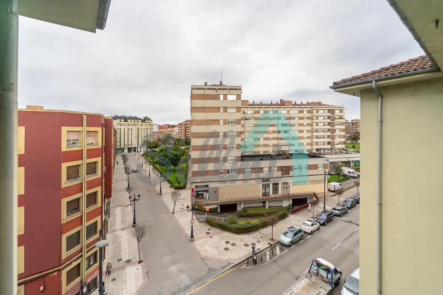 Exterior view of Flat for rent in Oviedo   with Heating, Furnished and Internet