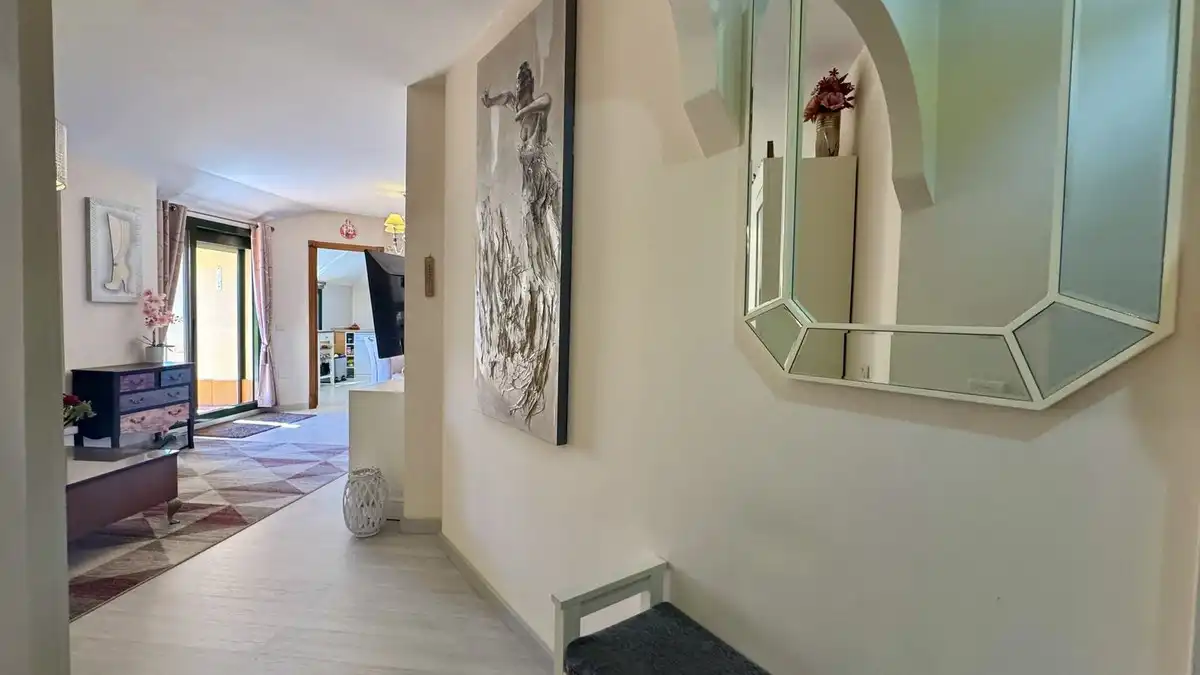 Ático en venta en Fuengirola con Aire acondicionado, Amueblado y Piscina comunitaria