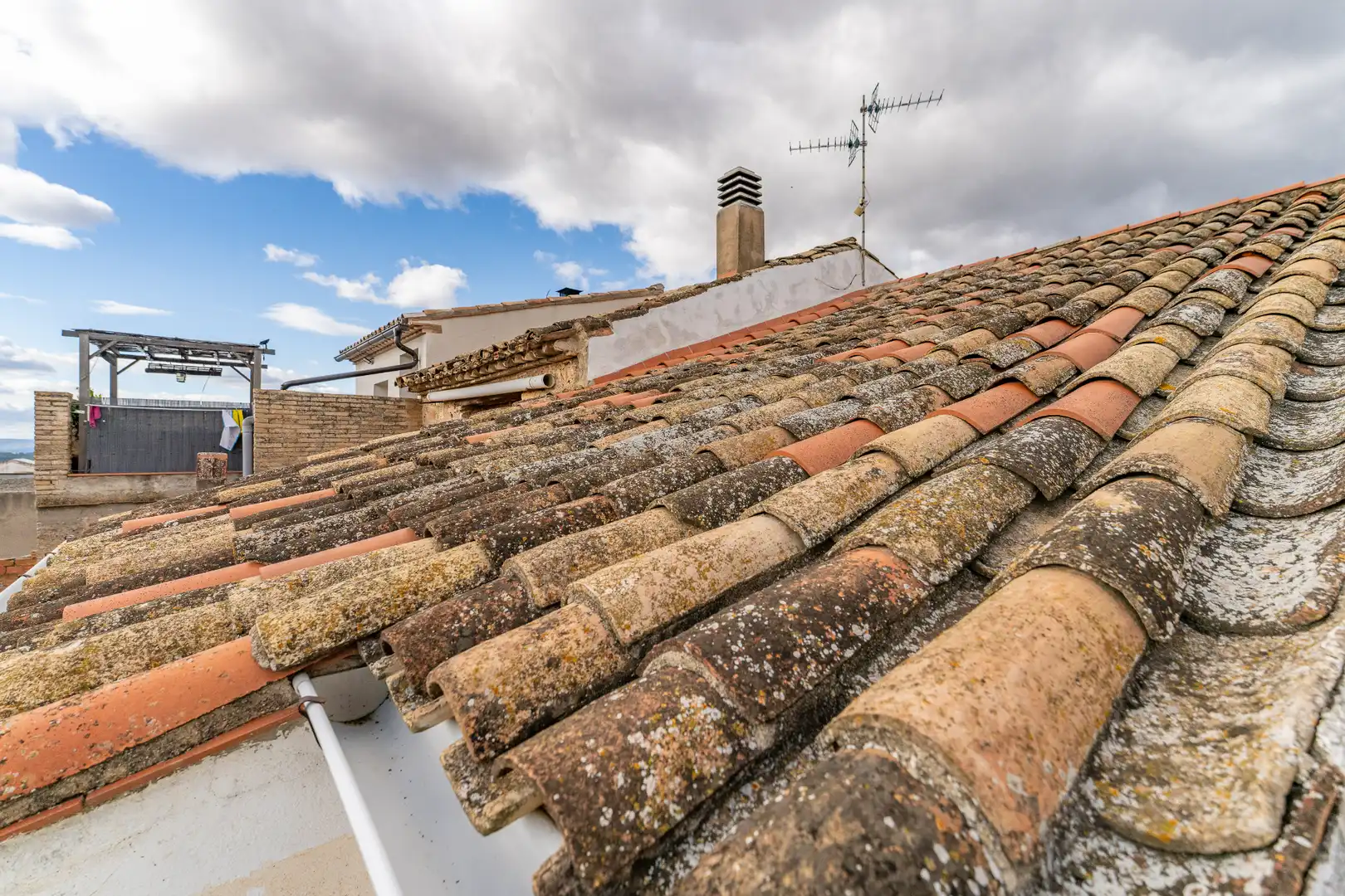 Vista exterior de Casa o xalet en venda en Els Guiamets amb Aire condicionat, Jardí privat i Terrassa