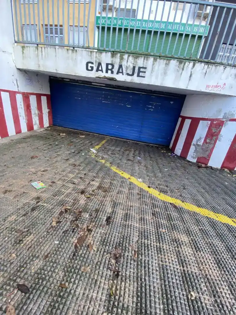 Aparcament de Garatge en venda en El Pilar - La Estación