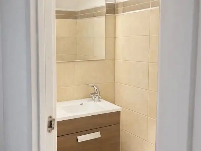 Reihenhaus mit Pool zum Verkauf in Carrer Mossèn Cinto Verdaguer 10, imagen 7