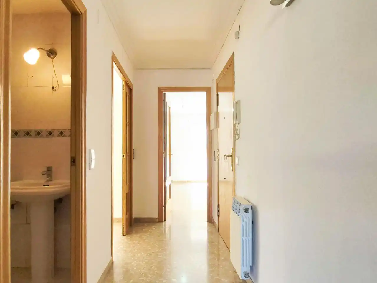 Piso en venta en Terrassa con Calefacción, Terraza y Balcón