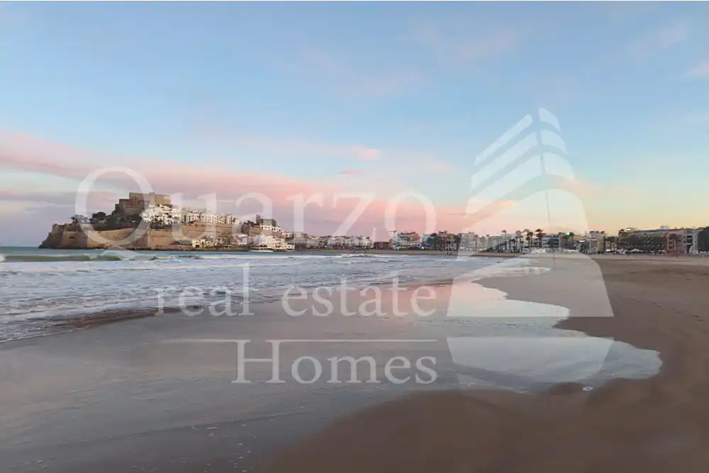 Vista exterior de Apartamento en venta en Peñíscola / Peníscola con Aire acondicionado, Calefacción y Amueblado