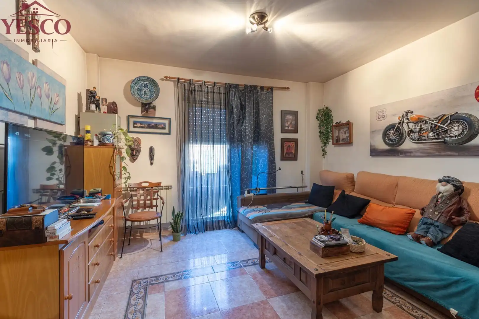 Sala de estar de Casa adosada en venta en Güevéjar con Calefacción, Terraza y Balcón