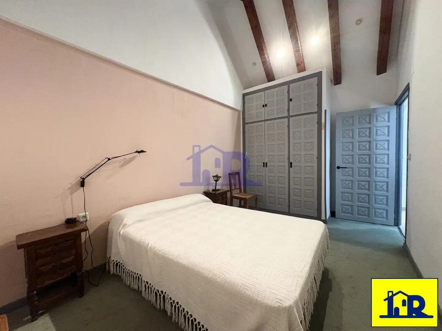 Bedroom of Duplexes for sale in Cuenca  with Heating