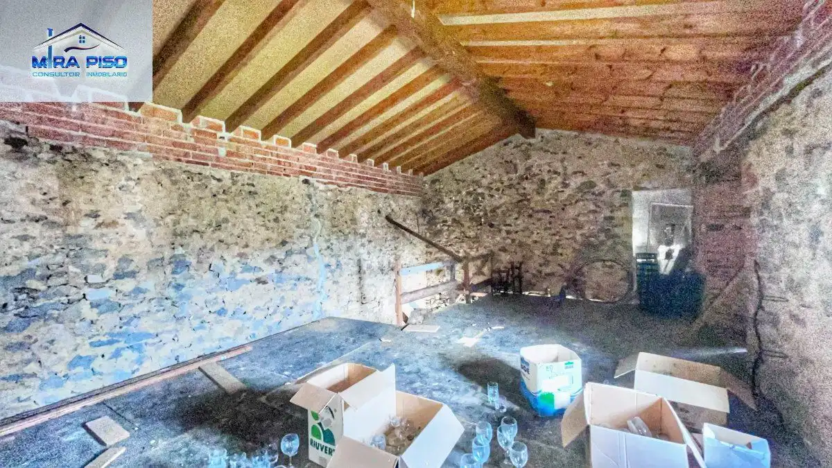 Buildings for sale in Solórzano