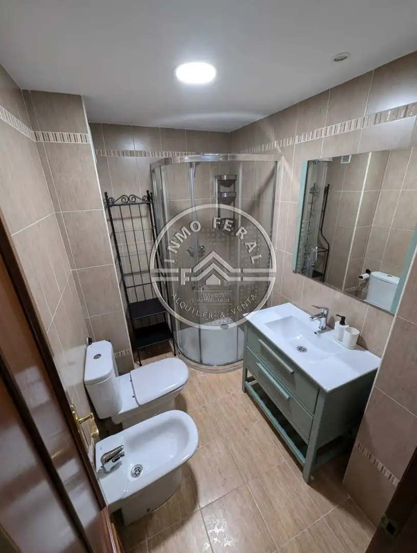 Bathroom of Flat for sale in Écija  with Air Conditioner, Heating and Terrace