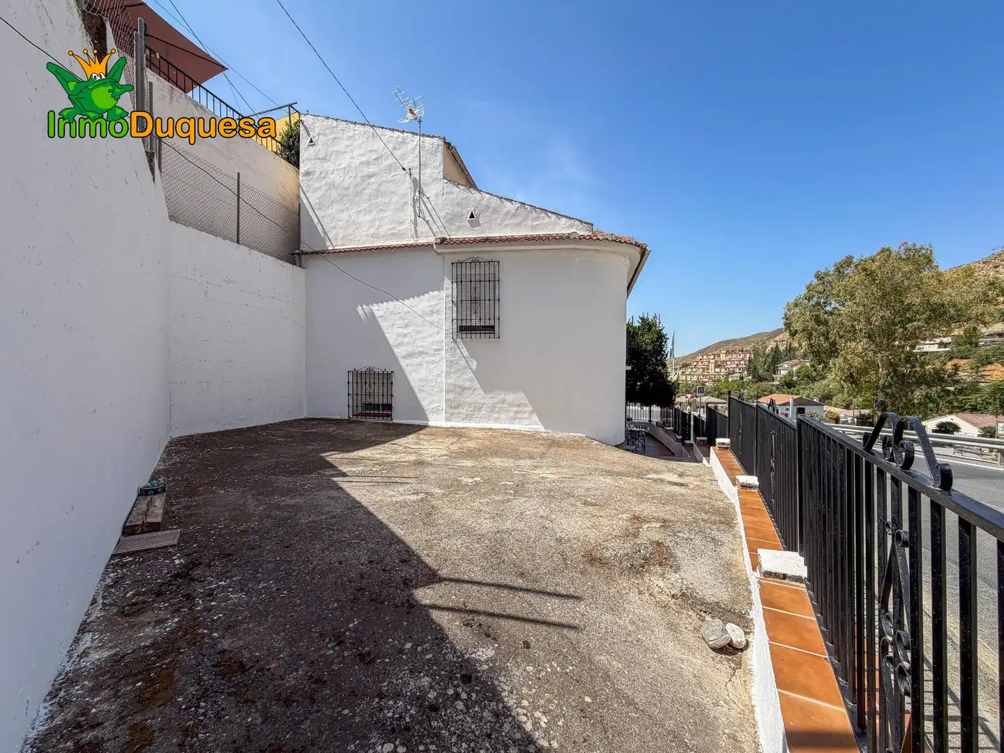 Exterior view of Houses for sale in Pinos Genil  with Heating, Private garden and Terrace
