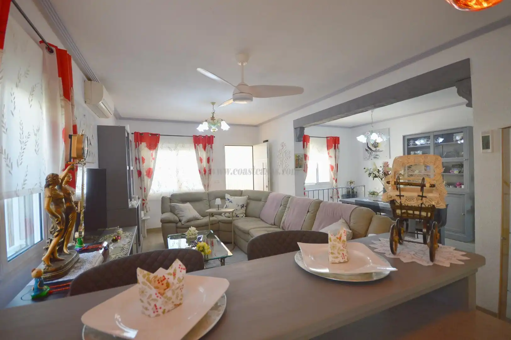 Wohnzimmer von Einfamilien-Reihenhaus zum Verkauf in Ciudad Quesada