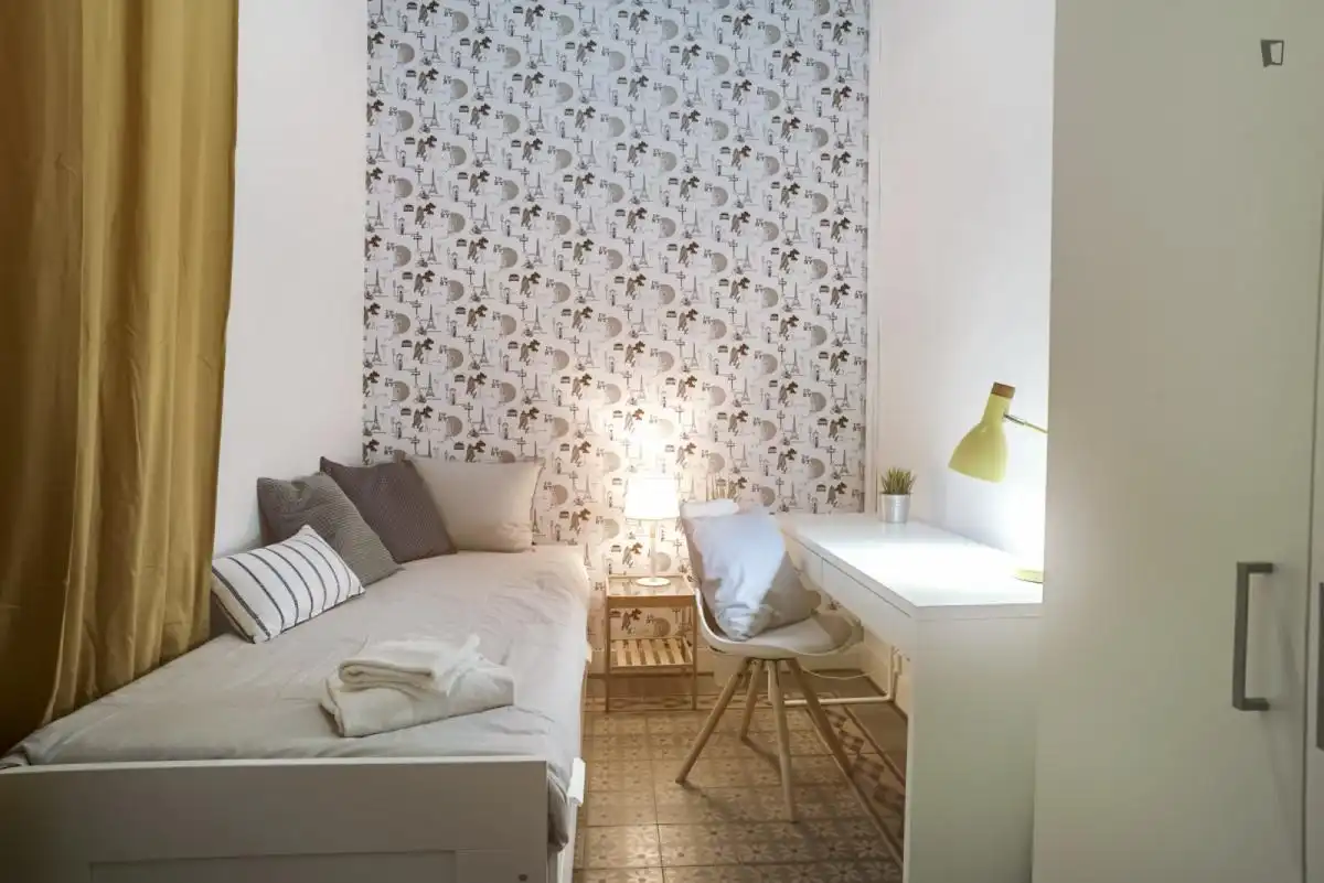 Room in Vila de Gràcia