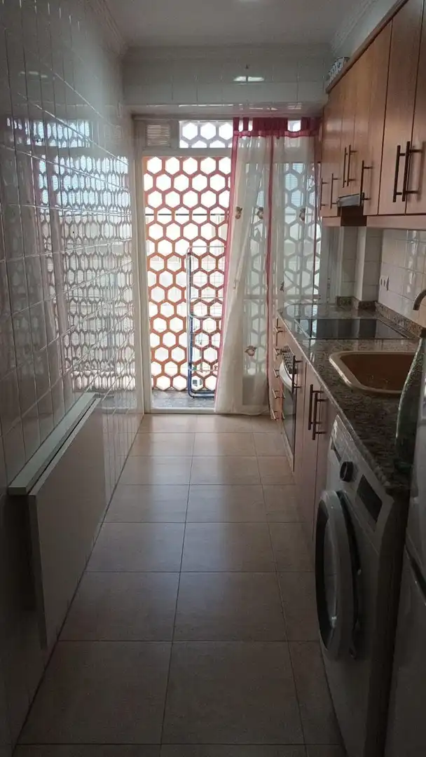 Kitchen of Flat for rent in Valencia  with Furnished, Washing machine and TV