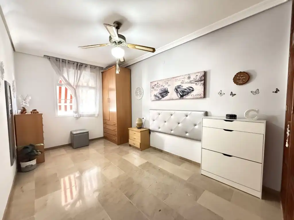 Dormitori de Casa o xalet en venda en Villafranca de Córdoba amb Aire condicionat