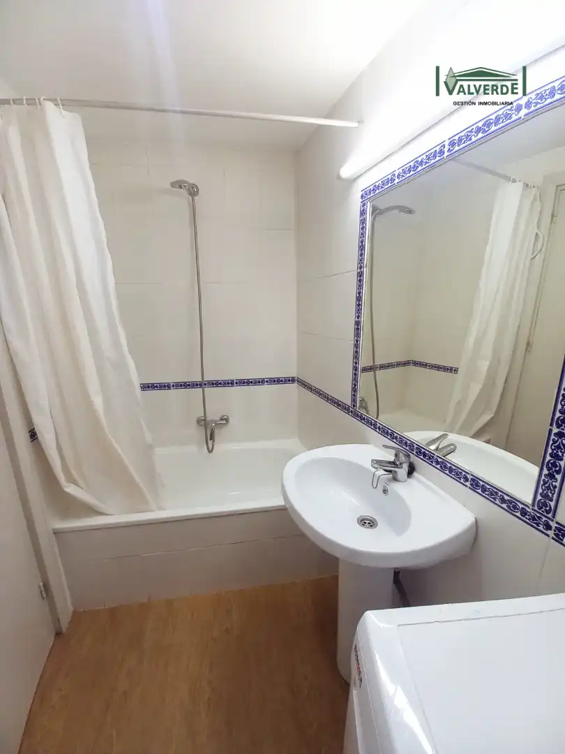 Studio with lift to rent in Calle San Juan de Dios, imagen 10
