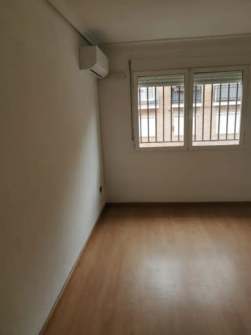 Dormitori de Planta baixa en venda en Sevilla la Nueva amb Aire condicionat, Calefacció i Parquet