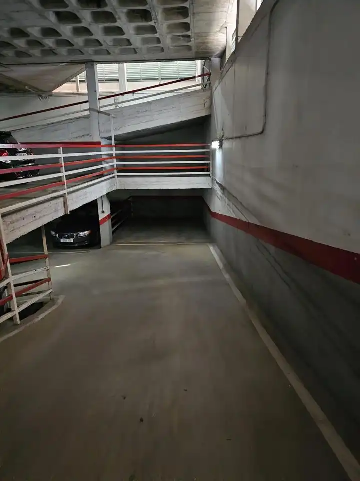 Parking à louer à De Los Maestros Espaderos, imagen 3