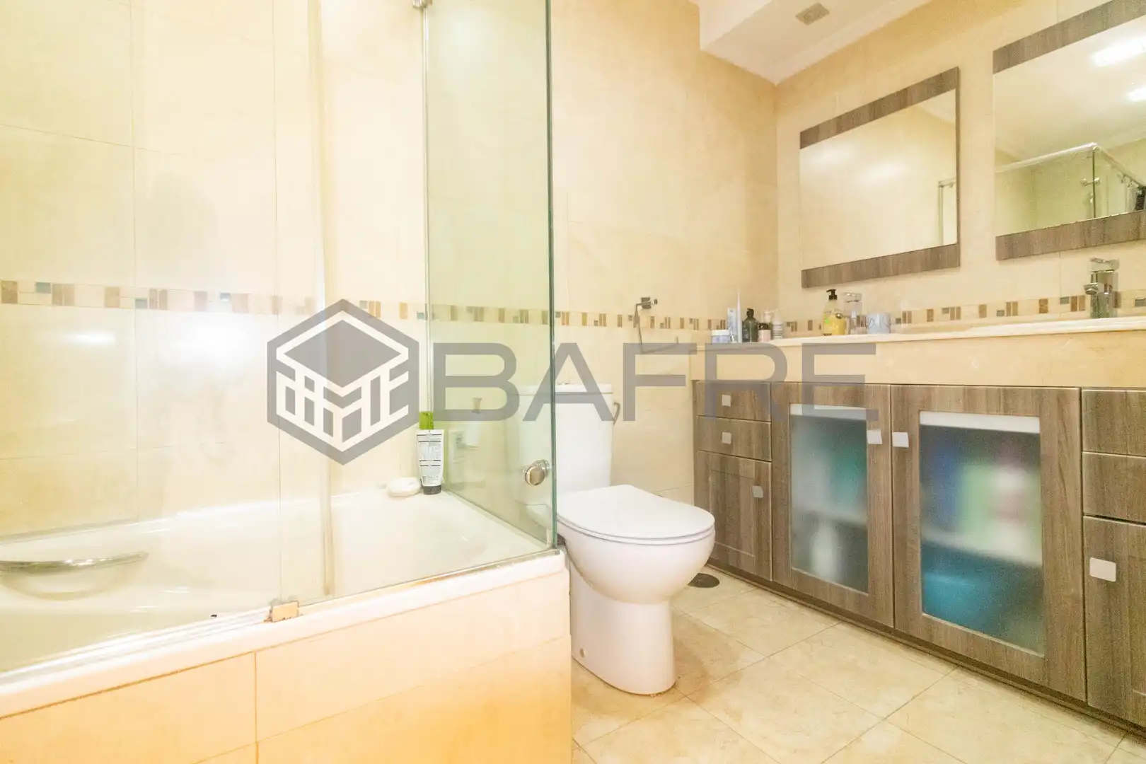Baño de Piso en venta en Madrid con Aire acondicionado, Calefacción y Trastero