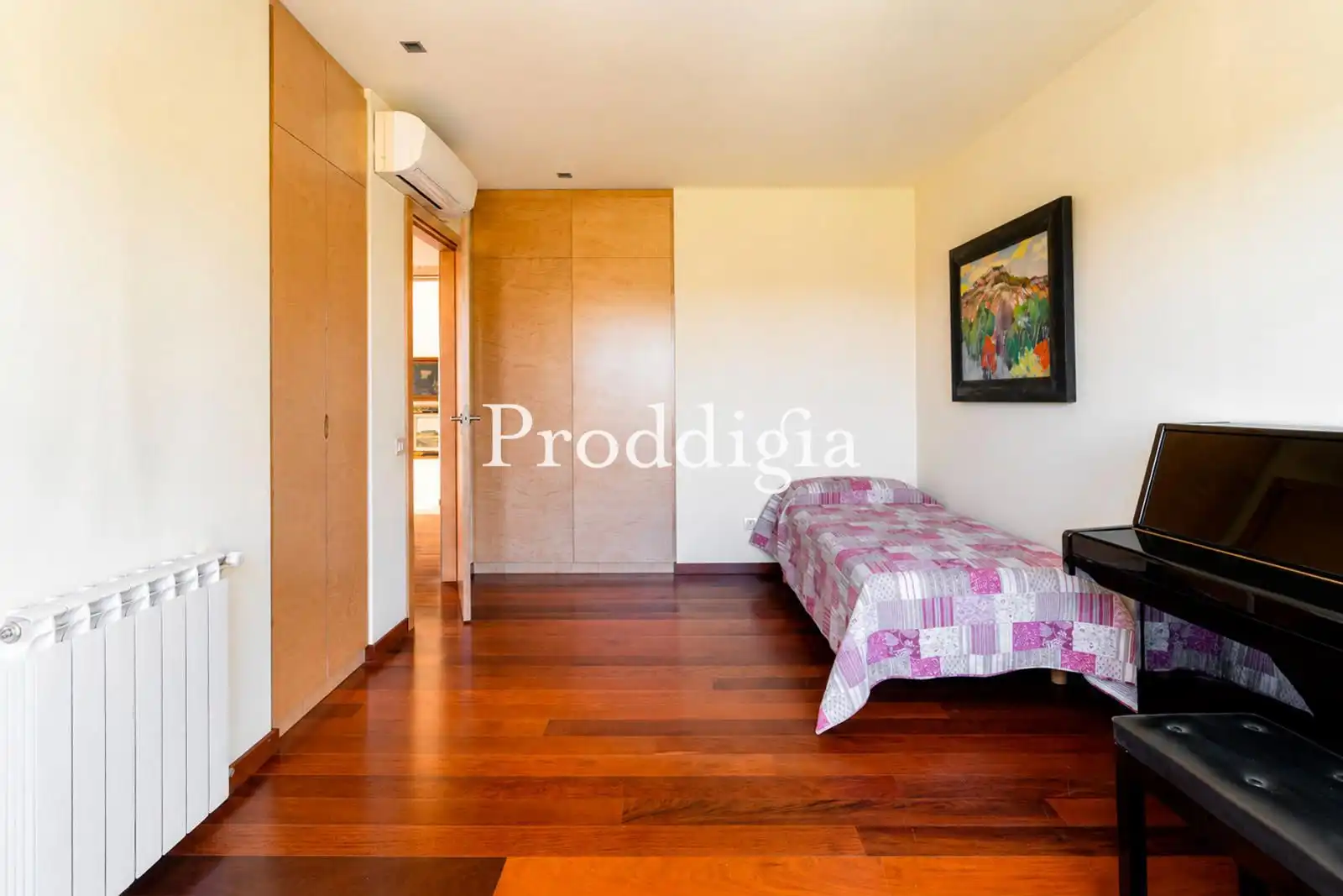 Bedroom of Houses for sale in Sant Cugat del Vallès  with Air Conditioner, Terrace and Storage room